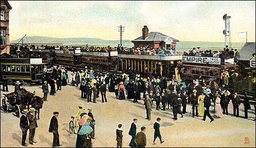 Photo of Mumbles Railway train at St Helen's Road stop